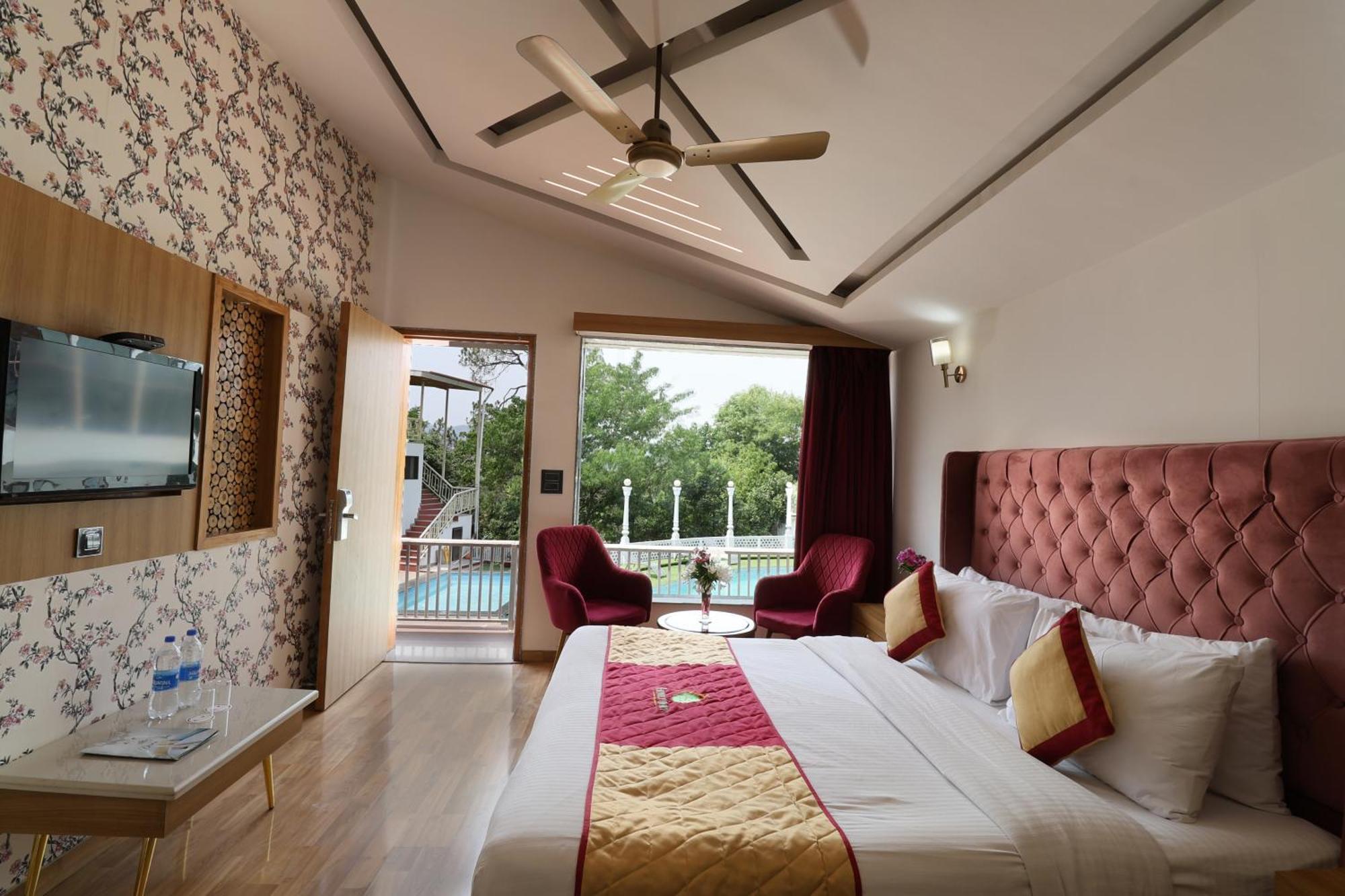 Amritara Hunky Dory Resort, Dalhousie Road Dhar Khurd Exterior foto